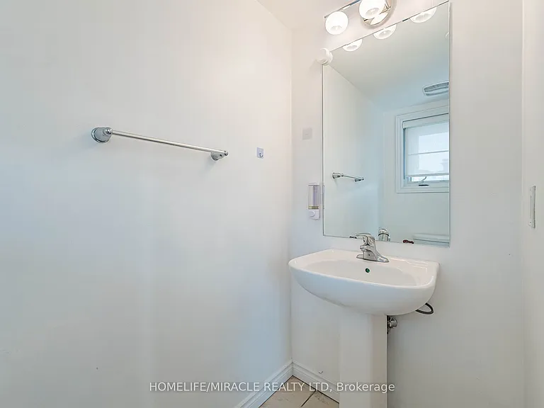200 Veterans Dr #98 — Photo 20