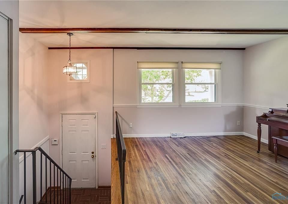2nd image of 1812 Winchester Rd