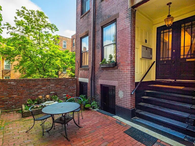 3 Goodwin front