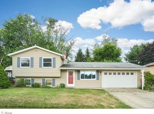 1654 Shirley Ave, Akron, OH 44310