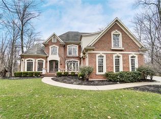 7546 Deep Woods Ct, Springboro, OH 45066