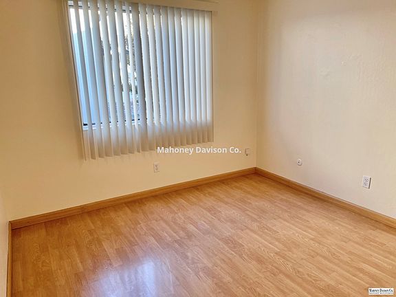 5th image of 1559 Bungalow Ln