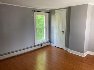 135 Boght Rd, Watervliet, NY 12189