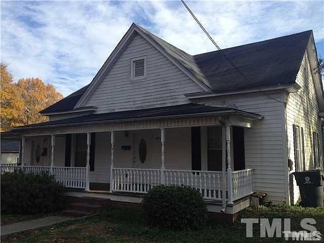 2nd image of 118 Forest Ave