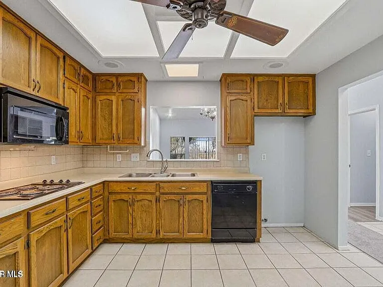125 Sundance Ct — Photo 9