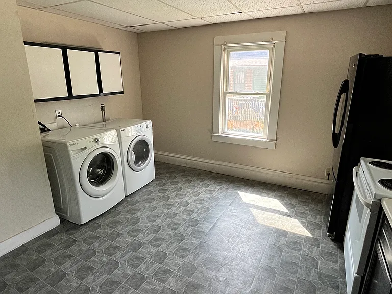 314 Union St — Photo 13