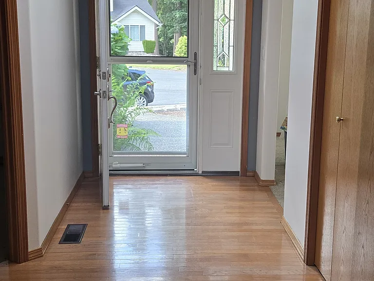 7212 54th Pl NE — Photo 4