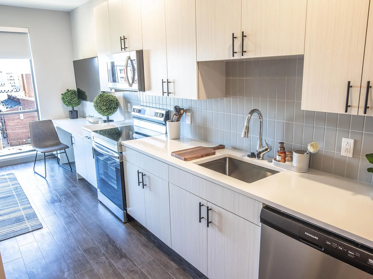 Studio, 481 sqft, $1,490 — Photo 3