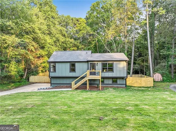 256 Sharney Ln NE, Kennesaw, GA 30144