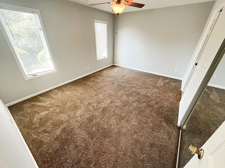 193 Kinloch Ct — Photo 31