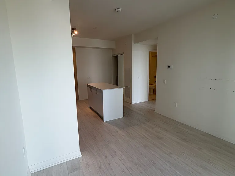 8960 Jane St #1201 — Photo 10
