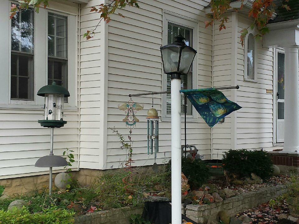 1st image of 204 W Jackson St