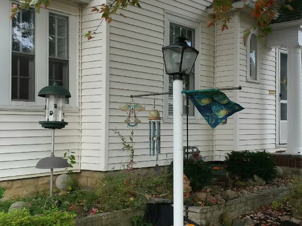 204 W Jackson St, Fostoria, OH 44830