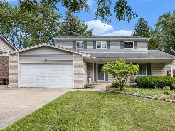 3348 Bluett Rd, Ann Arbor, MI 48105