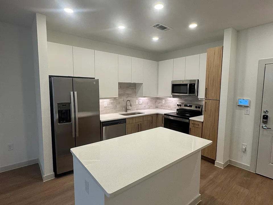 4565 S Preston Rd #3106