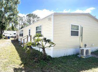 19381 Durrance Rd, North Fort Myers, FL 33917