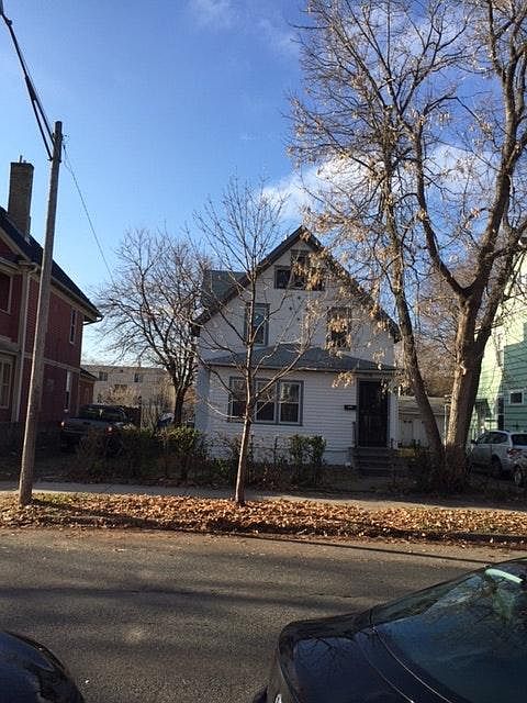 1st image of 3030 Harriet Ave