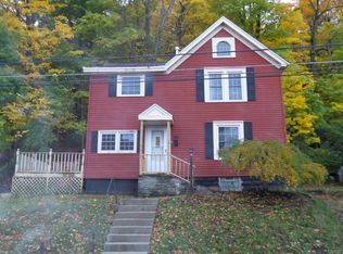 321 Woods Rd, Solvay, NY 13209