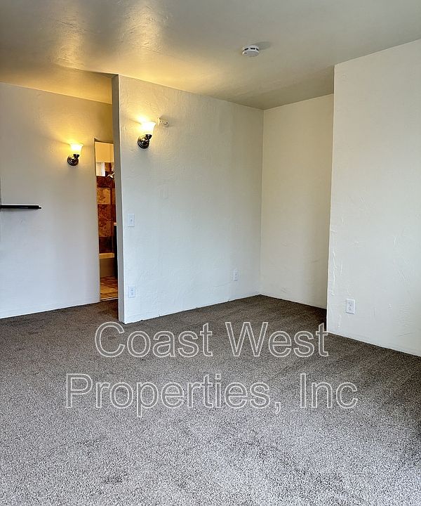 1st image of 3288 Mission Blvd