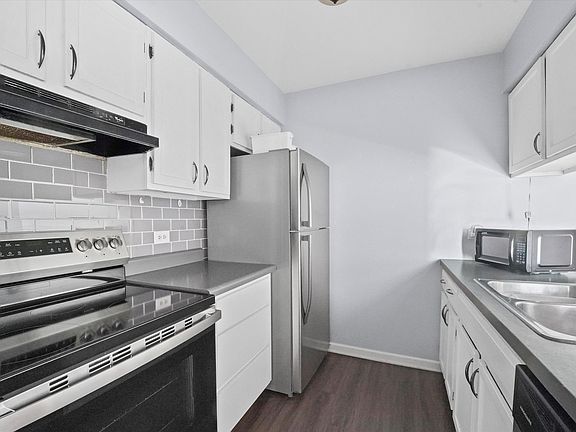4th image of 13540 Lawler Ave APT 83
