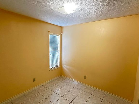 5th image of 100 E Aurora St #464