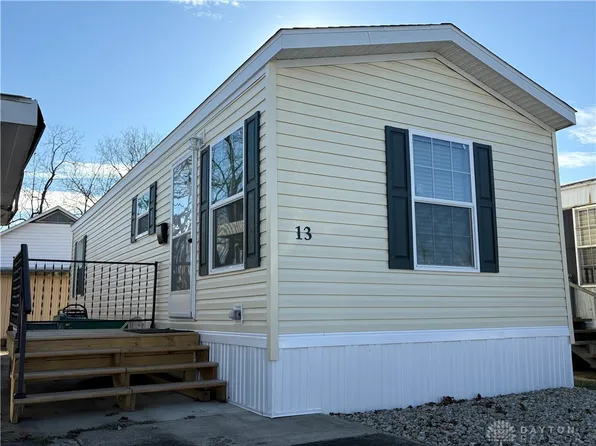 13 1st St, Troy, OH 45373