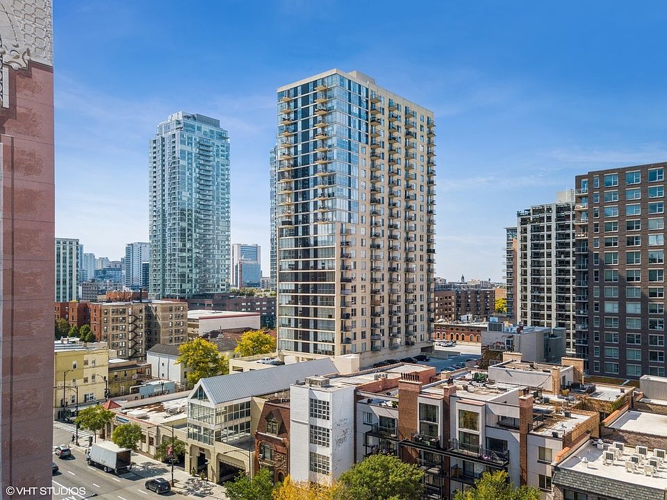 1st image of 1212 N Lasalle St #1201