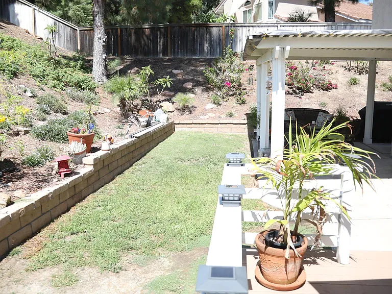 5585 Camino Poniente — Photo 29