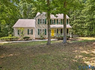 3522 Fairfield Rd, Powhatan, VA 23139