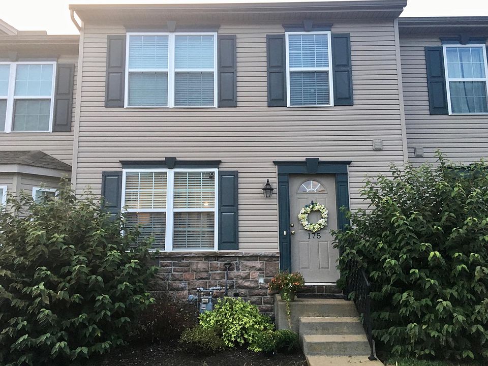Entry to 175 Cartledge Lane