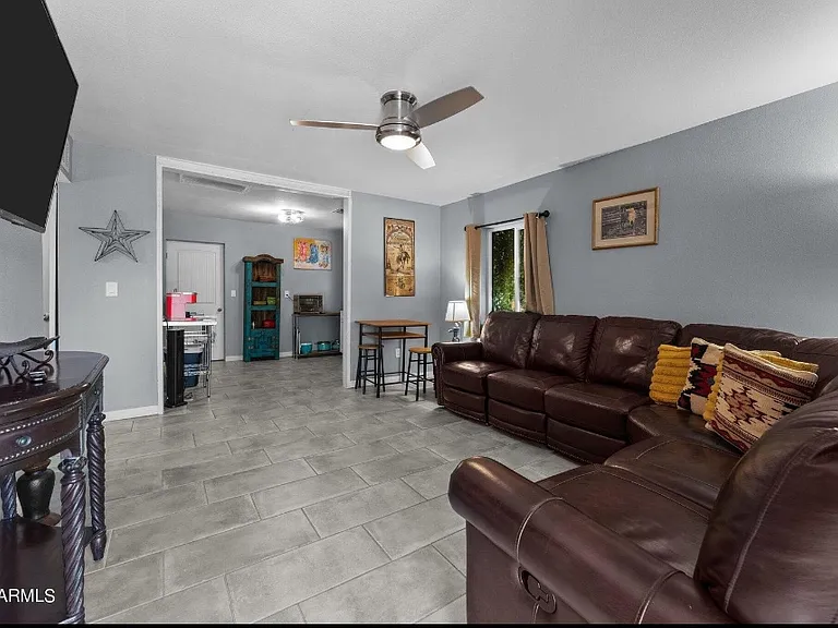 496 W Mohave St #1 — Photo 2