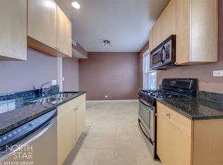 7314 N Honore St APT 401, Chicago, IL 60626
