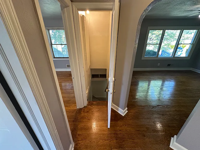 2521 Chatham St NW — Photo 18