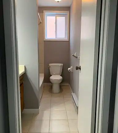 3rd image of 227 Highview Dr #1A