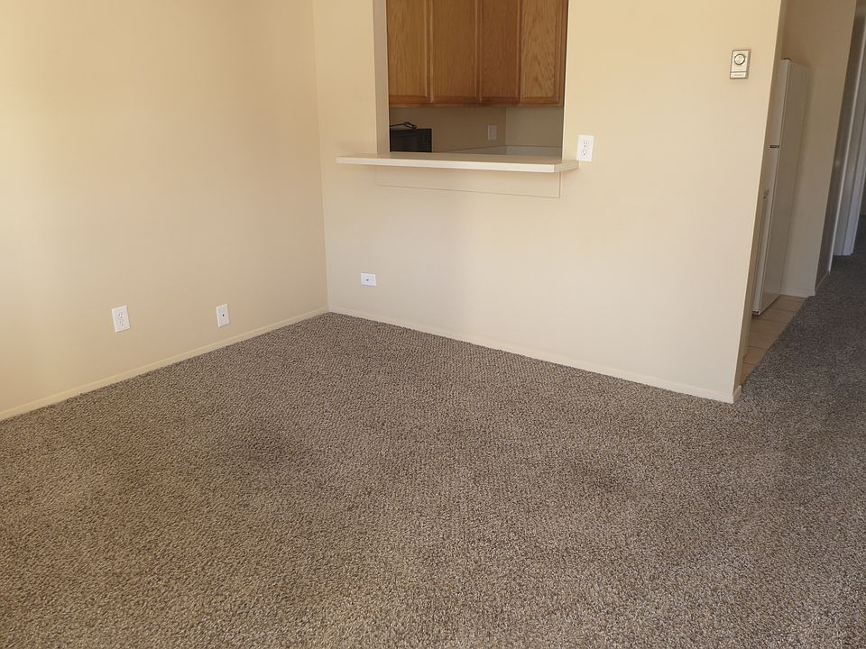 2nd image of 144 N 3rd St APT 4