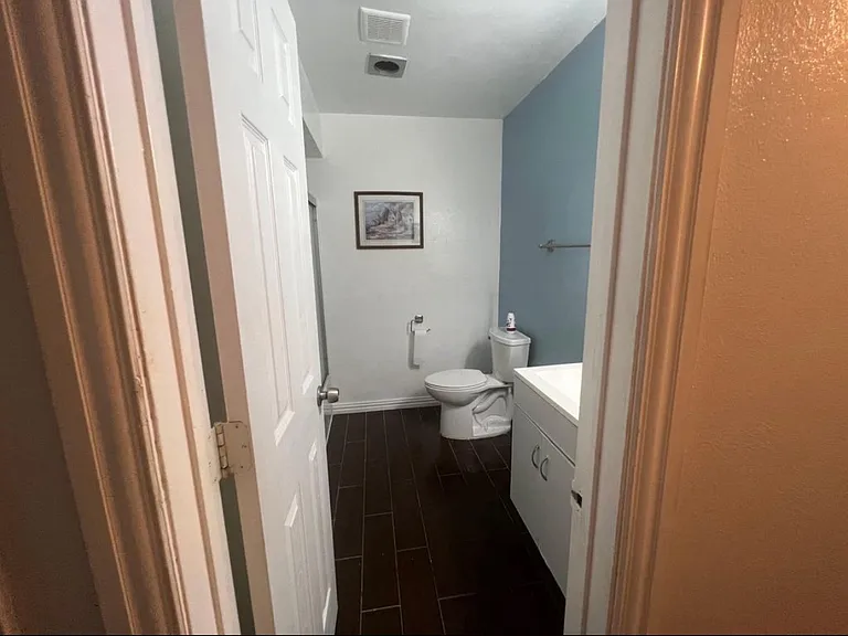 6004 Pinto Cir — Photo 15