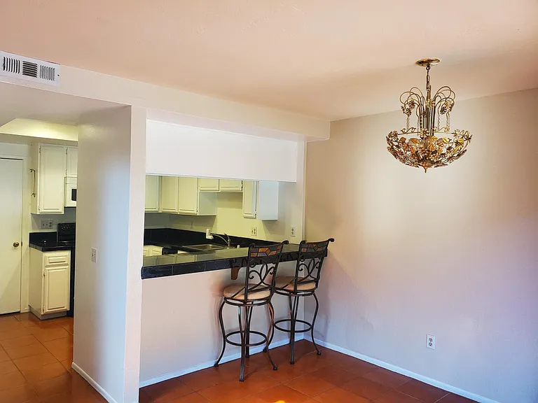 6707 Lambert Way — Photo 9