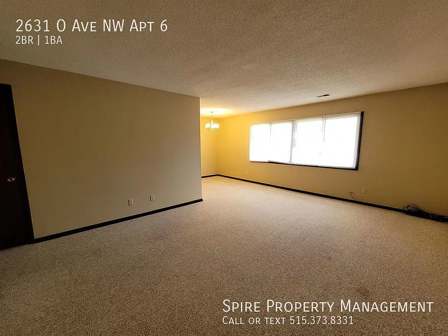 NW 2 bedroom 1 bath Secure entry available now! — Photo 2