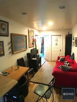 Rented by Bond New York | media 26