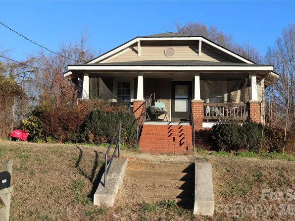 1109 7th St, Statesville, NC 28677