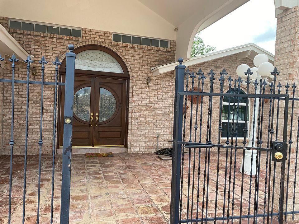 1st image of 1513 Wes Ellis Ln