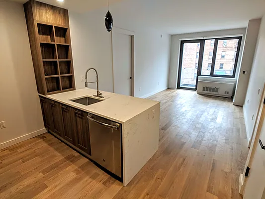 Rented by EXR | media 1