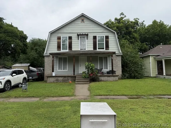 114 E 6th St, Claremore, OK 74017
