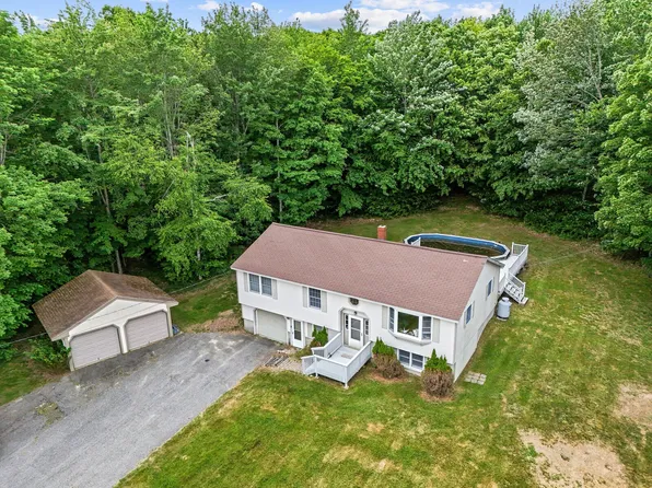 288 Ridge Road, Fairfield, ME 04937