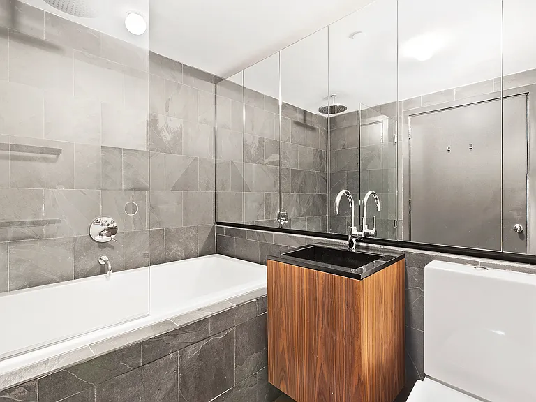 327 W 22nd St #8 — Photo 7