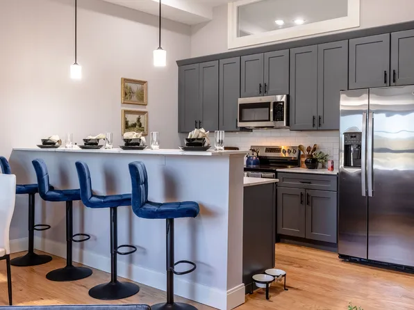 The Lofts at 93 North