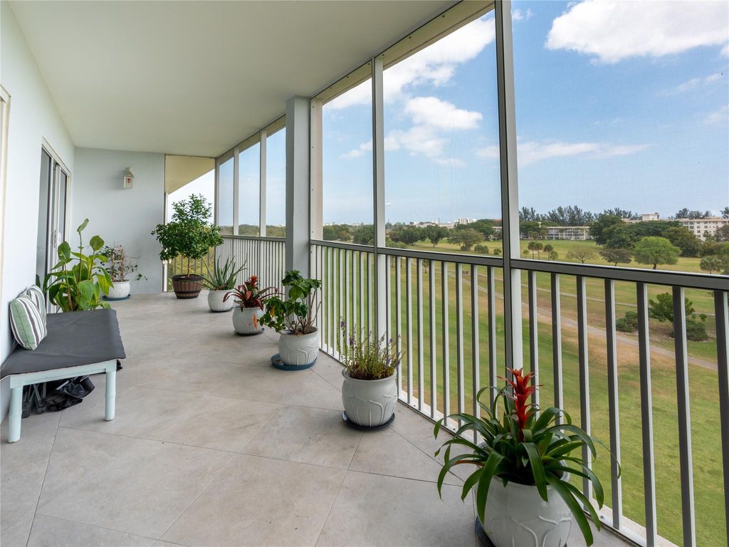 2850 N Palm Aire Drive #601, photo 6