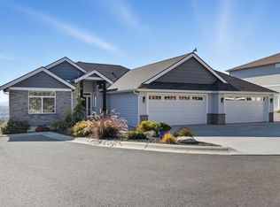 8716 E Woodside Ln, Spokane, WA 99217