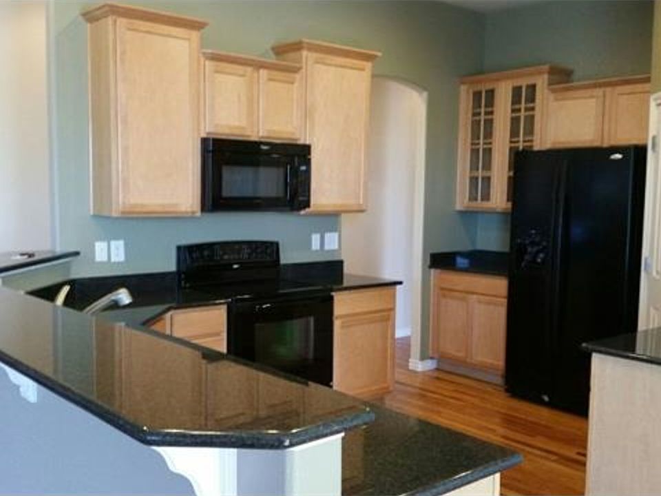 2nd image of 4104 E 139th Ave