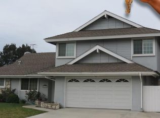 16591 Robert Ln, Huntington Beach, CA 92647